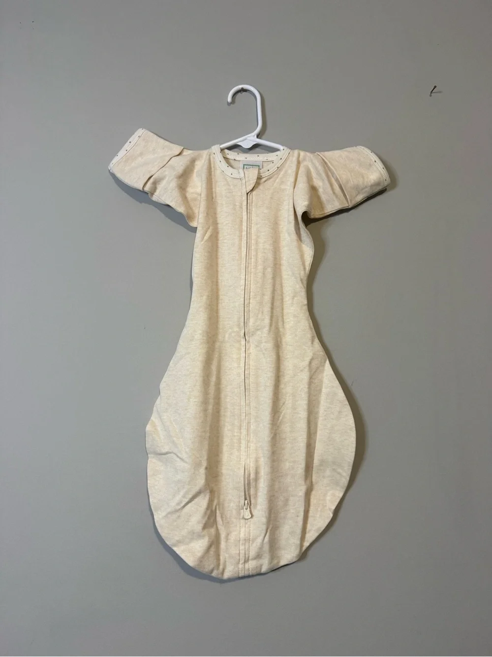 Swaddle Designs Heathered Cream Zippered Sleep Sack